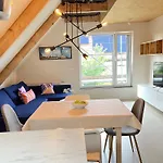 Quiet & Cozy Apartment Near Airport Ber, Free Wifi & Parking #Rechts